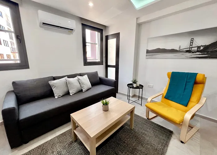 Victor 203 アパート